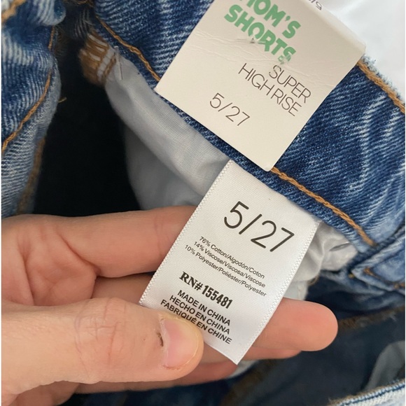 New Simple Society Super High Rise Mom Short 27 NWT - Picture 9 of 9